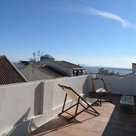 Апартаменты Portuguese Living Barroca Terrace *