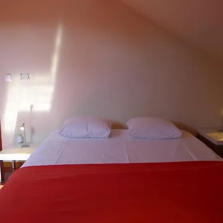 Апартаменты Portuguese Living Barroca Terrace Лиссабон