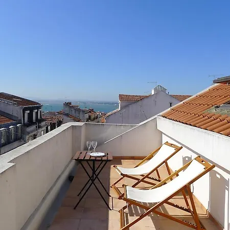 Апартаменты Portuguese Living Barroca Terrace *